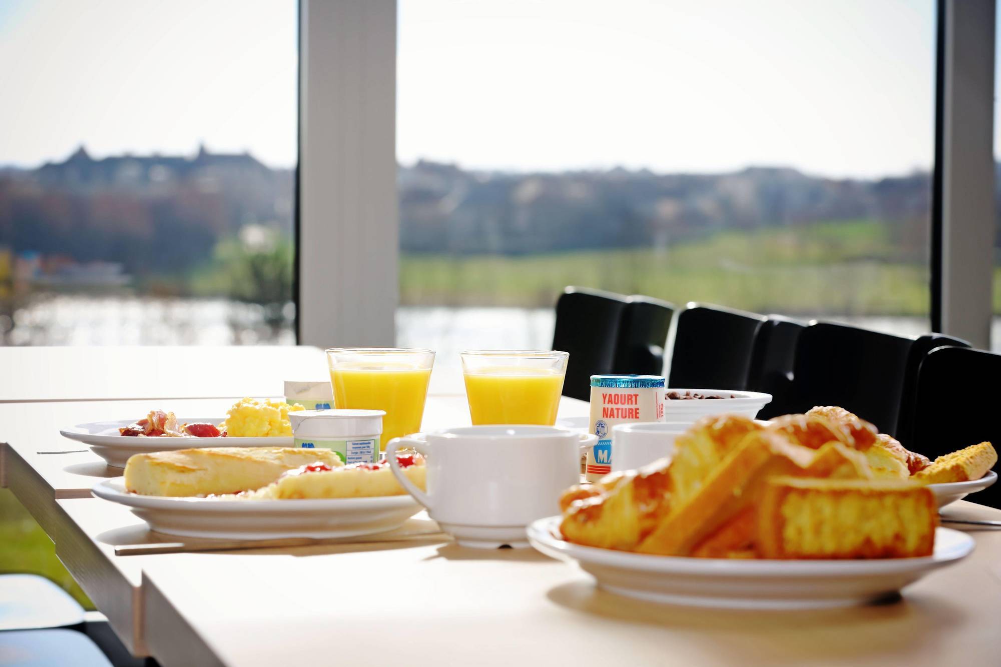 فندق ماني لو أونغرفي  فندق مبيت وإفطار ديزني لاند باريس المظهر الخارجي الصورة